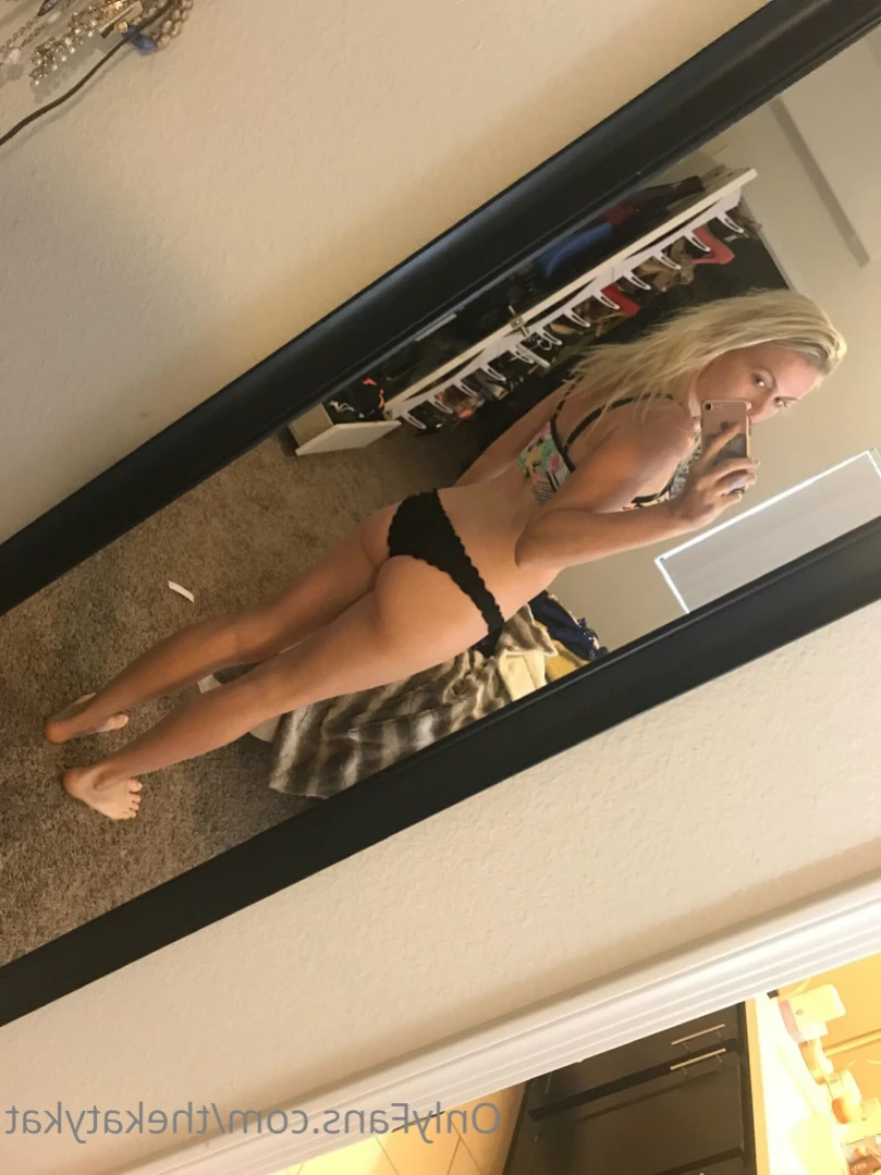 🍀 Katy Kat 🍀 [ thekatykat ] Onlyfans leaked photo 15703424 on Hotleaks.tv