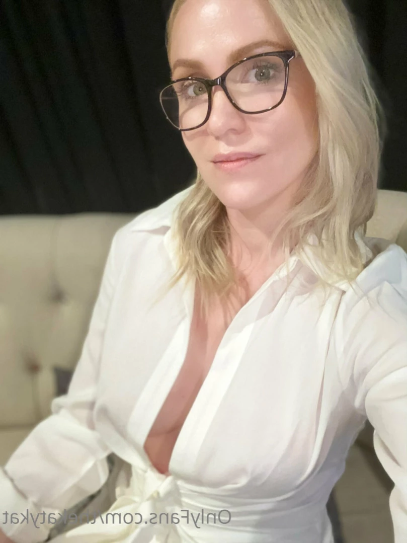 🍀 Katy Kat 🍀 [ thekatykat ] Onlyfans leaked photo 15842594 on Hotleaks.tv