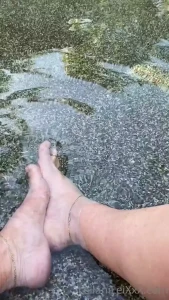 5421868