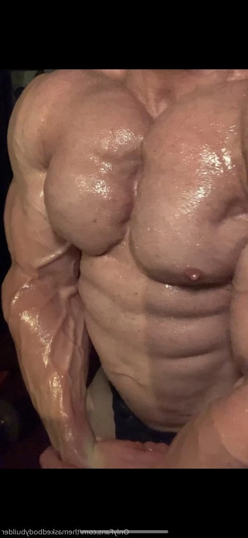 The masked bodybuider [ themaskedbodybuilder ] Onlyfans leaked photo 4861233 on Hotleaks.tv