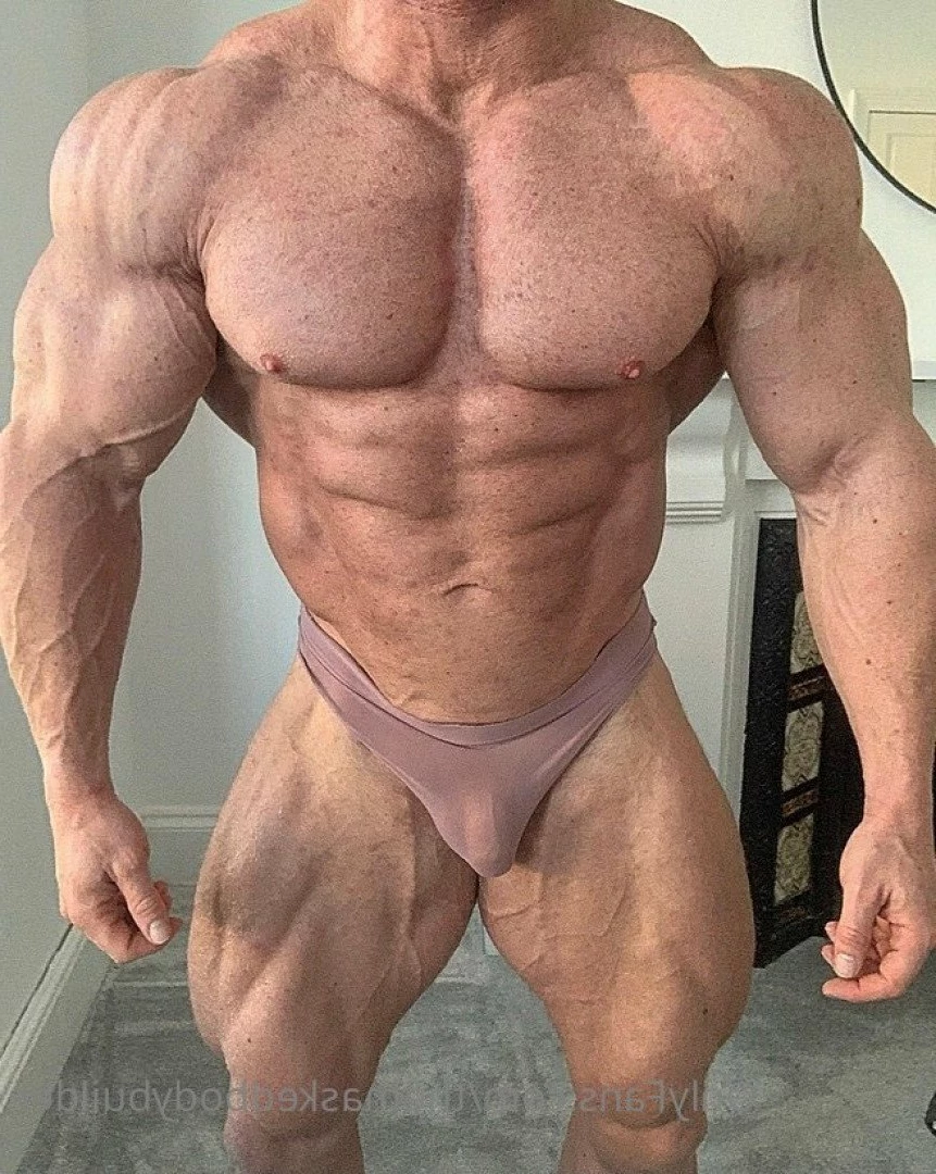 The masked bodybuider [ themaskedbodybuilder ] Onlyfans leaked photo 4861316 on Hotleaks.tv