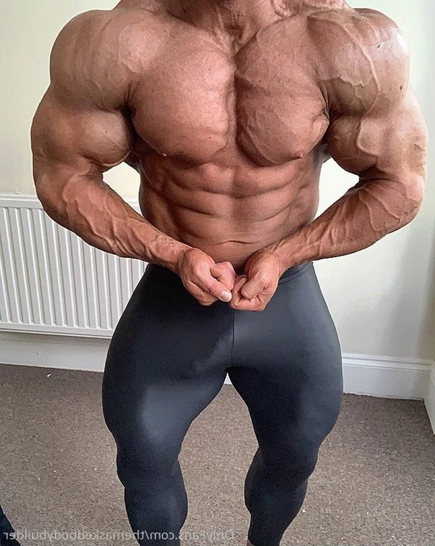 The masked bodybuider [ themaskedbodybuilder ] Onlyfans leaked photo 4861407 on Hotleaks.tv