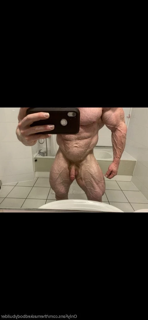 The masked bodybuider [ themaskedbodybuilder ] Onlyfans leaked photo 4861447 on Hotleaks.tv