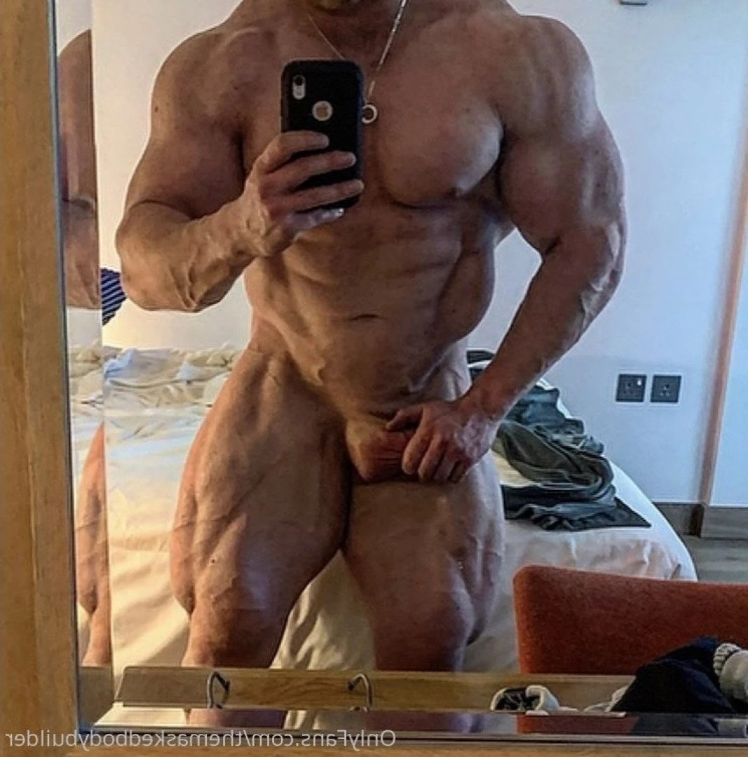 The masked bodybuider [ themaskedbodybuilder ] Onlyfans leaked photo 4861626 on Hotleaks.tv