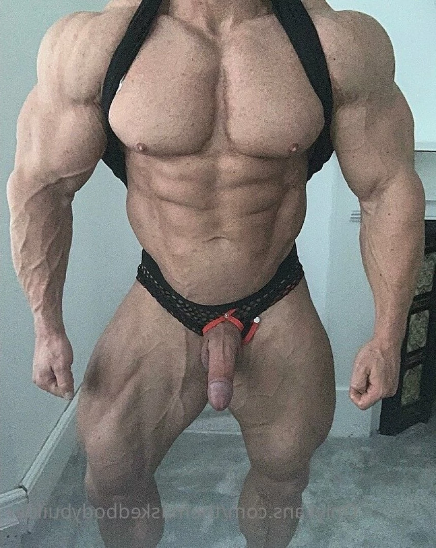 The masked bodybuider [ themaskedbodybuilder ] Onlyfans leaked photo 4861637 on Hotleaks.tv
