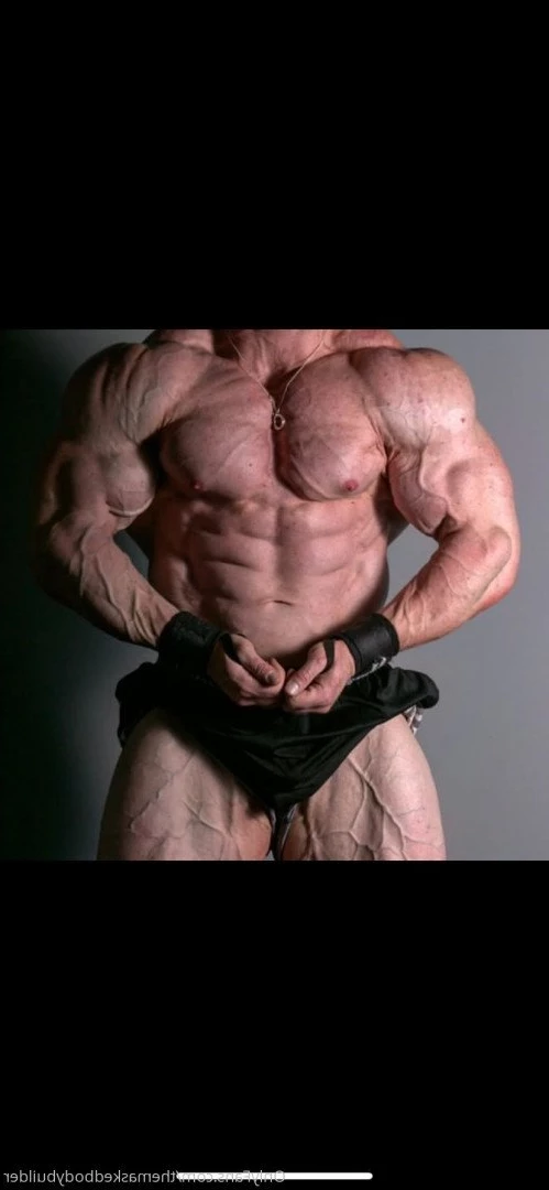 The masked bodybuider [ themaskedbodybuilder ] Onlyfans leaked photo 4861655 on Hotleaks.tv