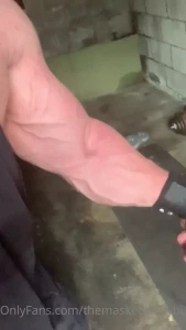 The masked bodybuider [ themaskedbodybuilder ] Onlyfans leaked video 5422056 on Hotleaks.tv