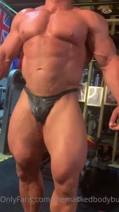 The masked bodybuider [ themaskedbodybuilder ] Onlyfans leaked video 5422355 on Hotleaks.tv