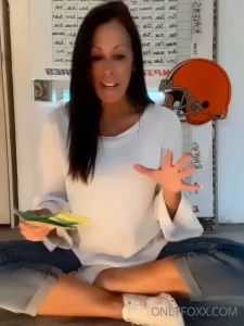 Reagan Foxx [ thereaganfoxx ] Onlyfans leaked video 8628183 on Hotleaks.tv