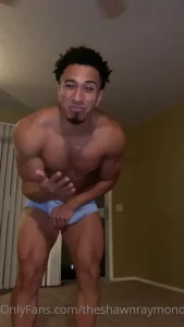 5425997