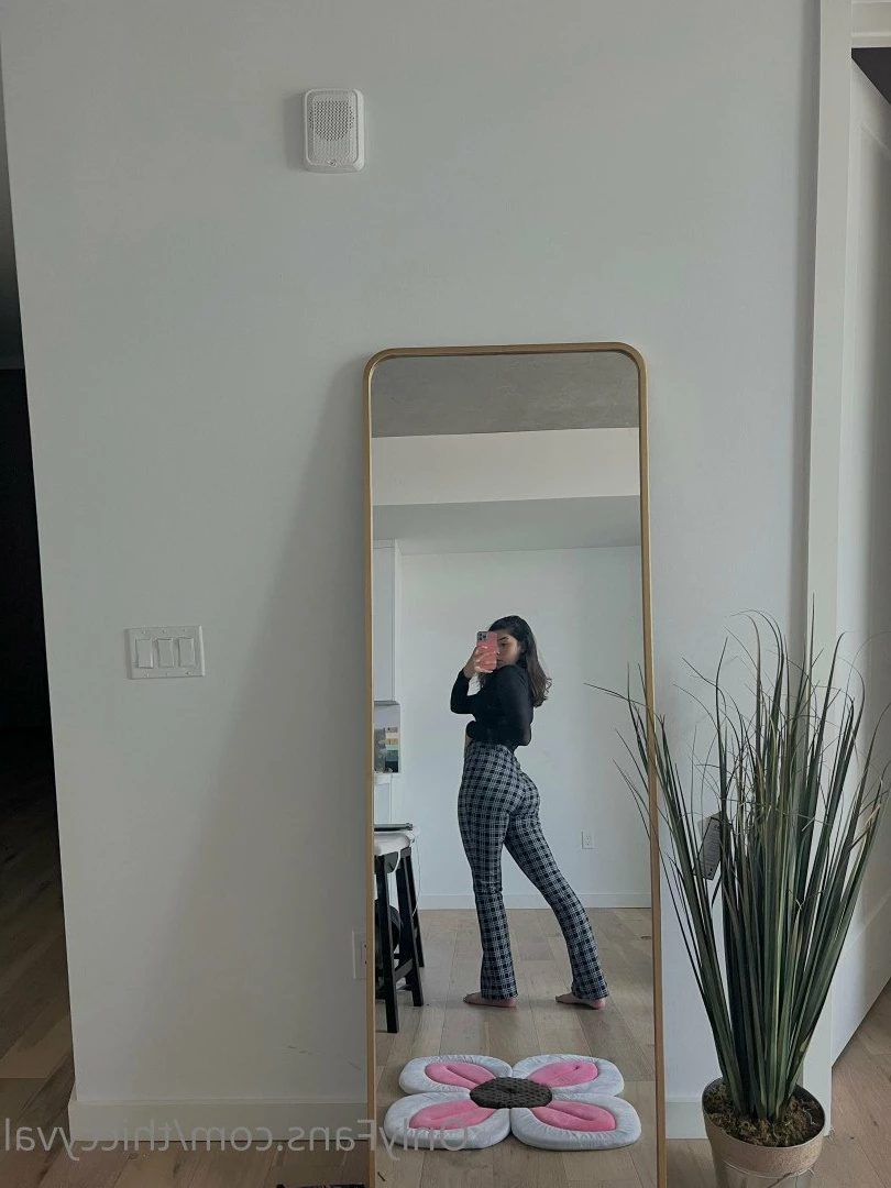 THICCYVAL 🐻 [ thiccyval ] Onlyfans leaked photo 4924382 on Hotleaks.tv