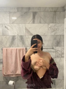 4924385