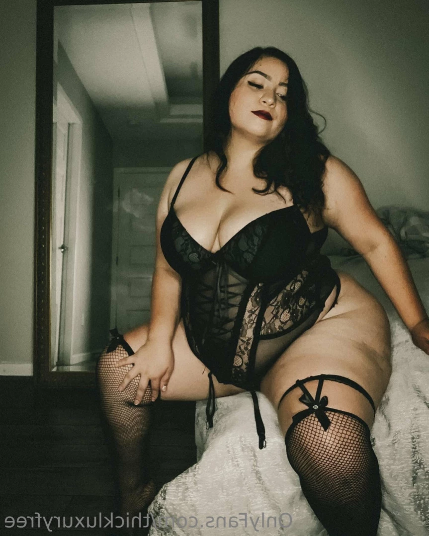 Thickluxury-FREE [ thickluxuryfree ] Onlyfans leaked photo 11102913 on Hotleaks.tv