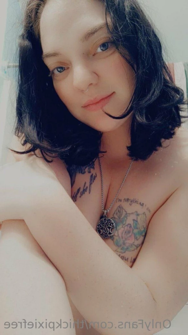 ThickpixxieFREE [ thickpixiefree ] Onlyfans leaked photo 14567970 on Hotleaks.tv