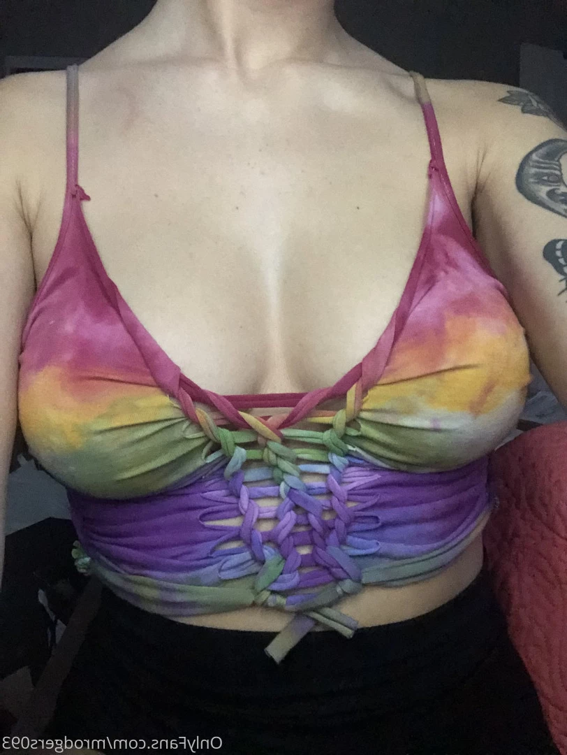 ❤️‍🔥 [ tiddyvault ] Onlyfans leaked photo 10308143 on Hotleaks.tv