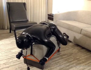 tightlyrubberd Onlyfans leaked video 5436481 on Hotleaks.tv