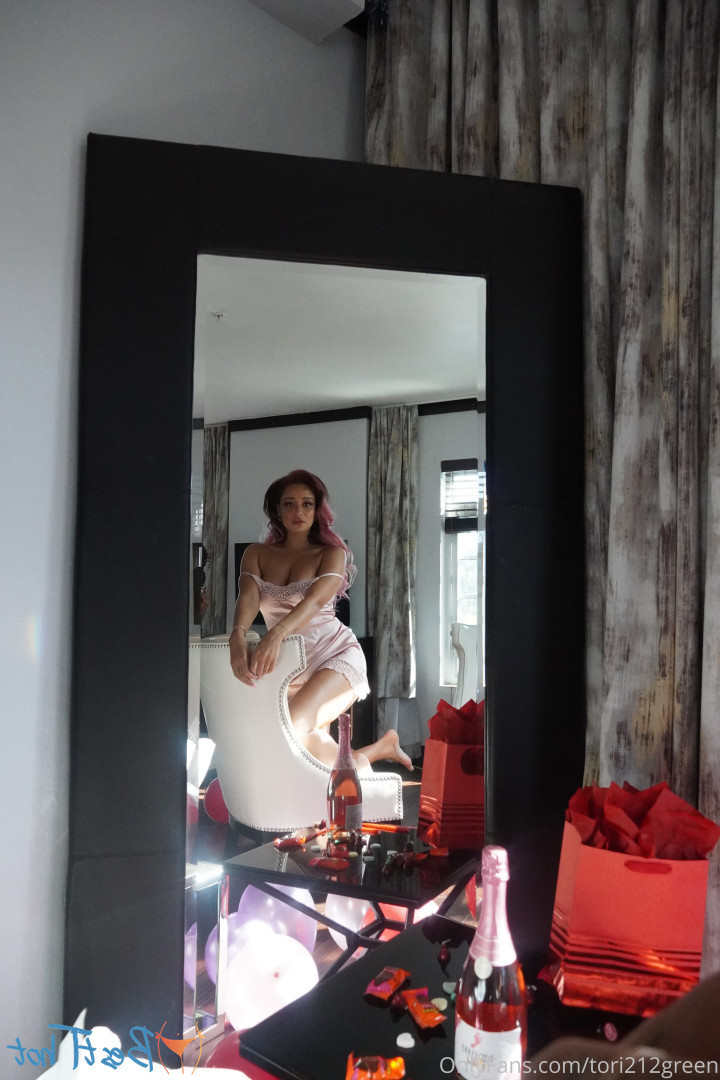 T O R I    G R E E N   V I P ✈️💕 [ tori212green ] Onlyfans leaked photo 17057429 on Hotleaks.tv