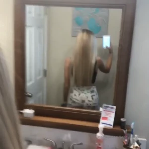1519809