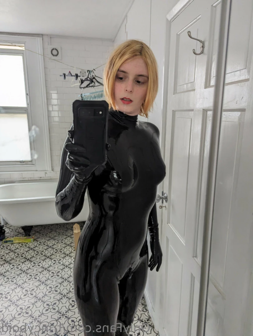 Trin [ trincyboid ] Onlyfans leaked photo 13549443 on Hotleaks.tv