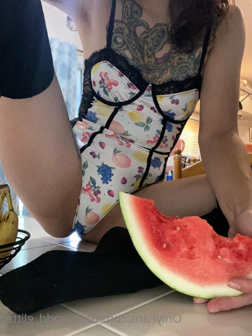 tush_andd_glitter Onlyfans leaked photo 4811432 on Hotleaks.tv