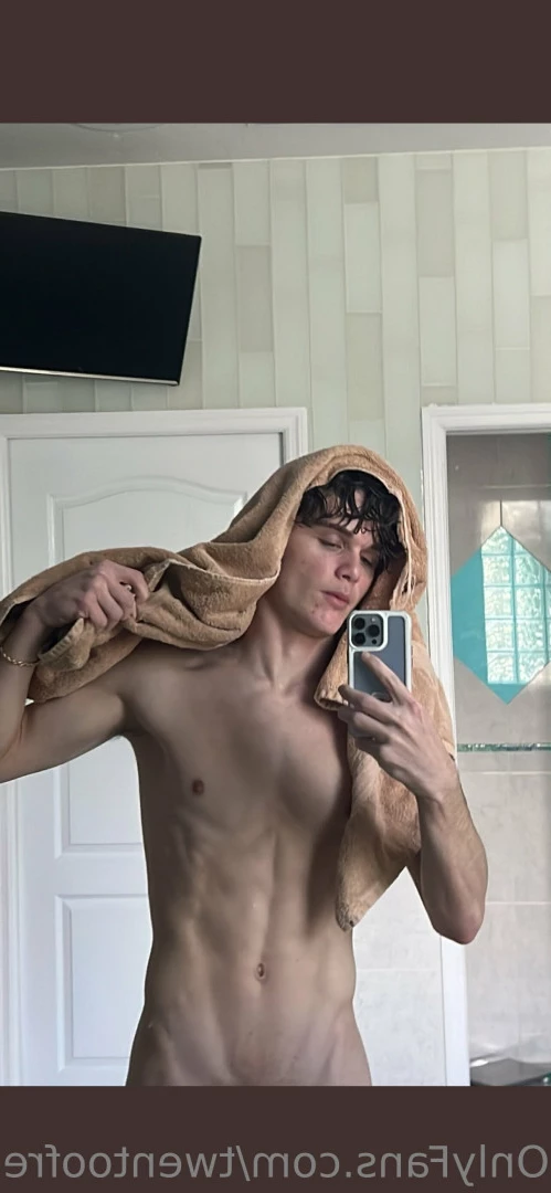 trenton [ twentoofree ] Onlyfans leaked photo 10644242 on Hotleaks.tv