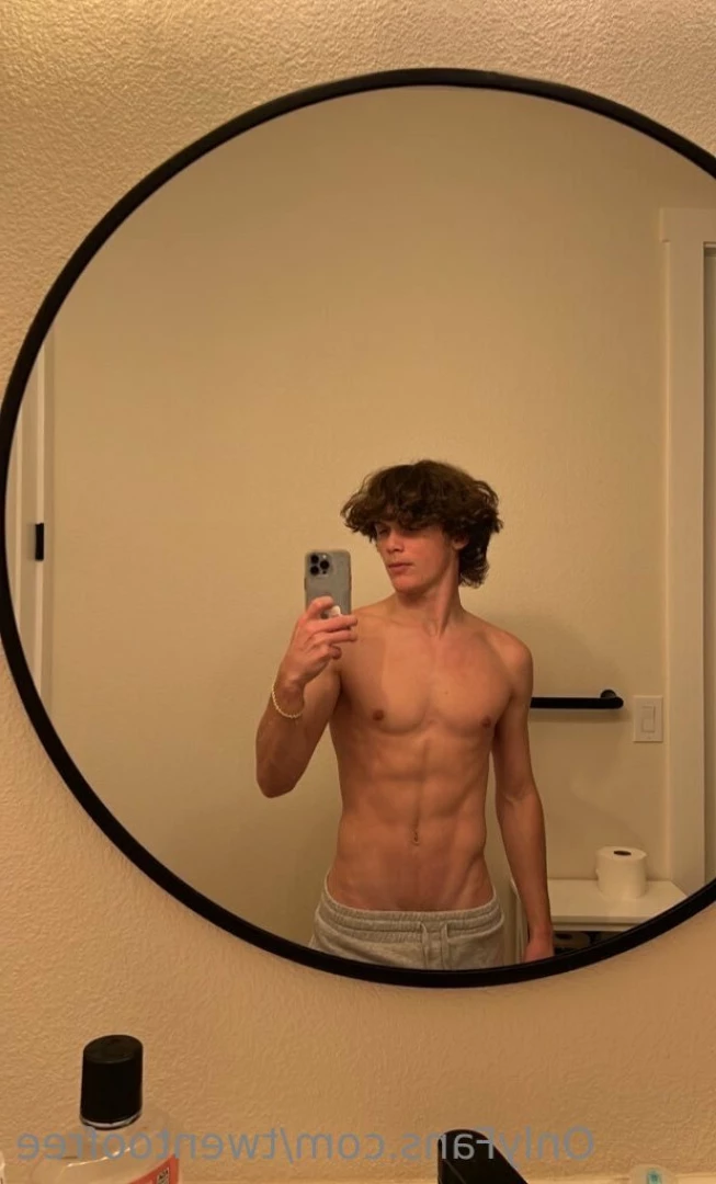 trenton [ twentoofree ] Onlyfans leaked photo 10644362 on Hotleaks.tv