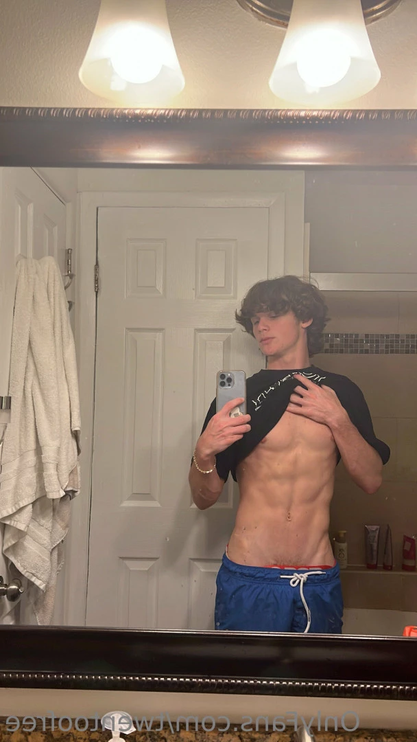 trenton [ twentoofree ] Onlyfans leaked photo 10644370 on Hotleaks.tv