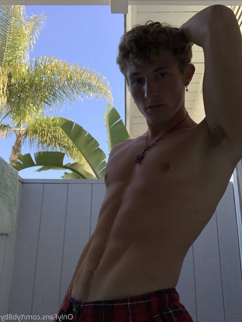 ty🌹 [ tyb8by ] Onlyfans leaked photo 4838124 on Hotleaks.tv