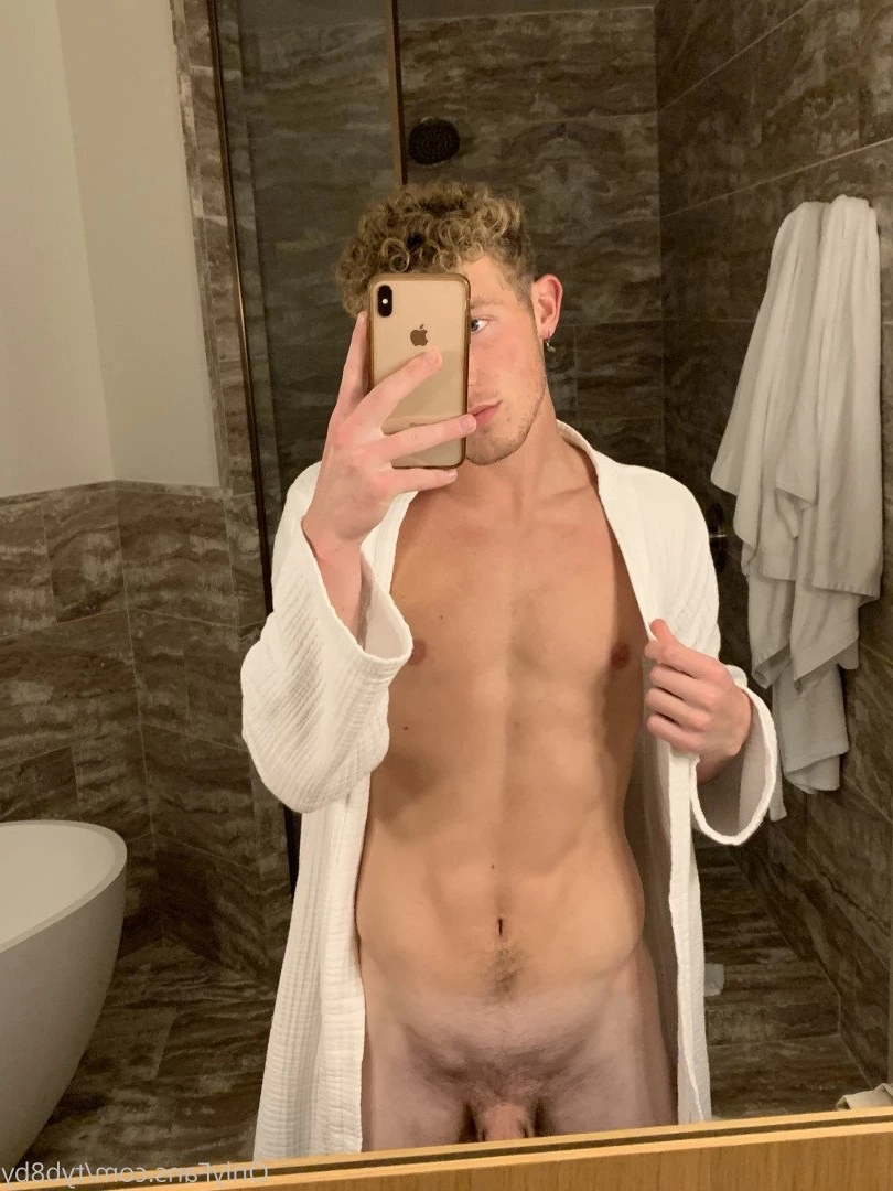 ty🌹 [ tyb8by ] Onlyfans leaked photo 4838251 on Hotleaks.tv