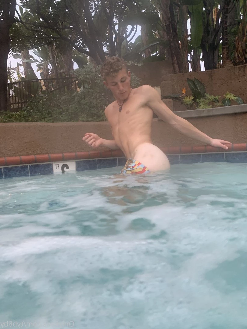 ty🌹 [ tyb8by ] Onlyfans leaked photo 4838400 on Hotleaks.tv