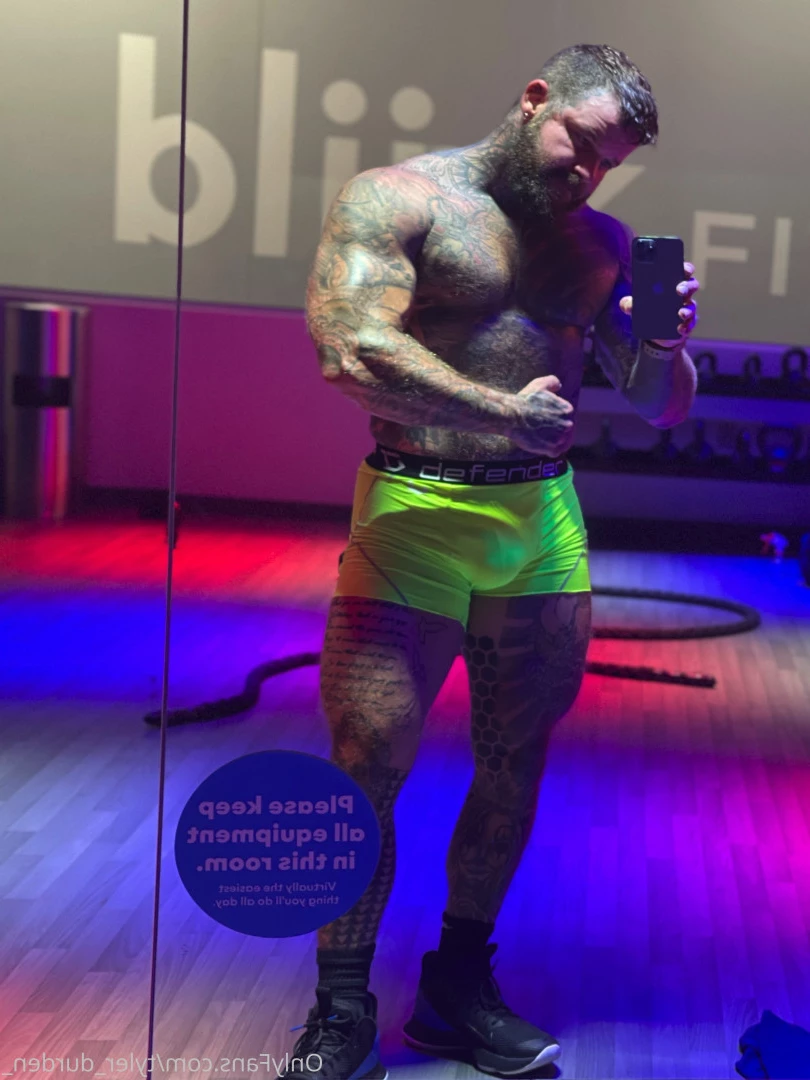 Durden [ tyler_durden_ ] Onlyfans leaked photo 10772747 on Hotleaks.tv