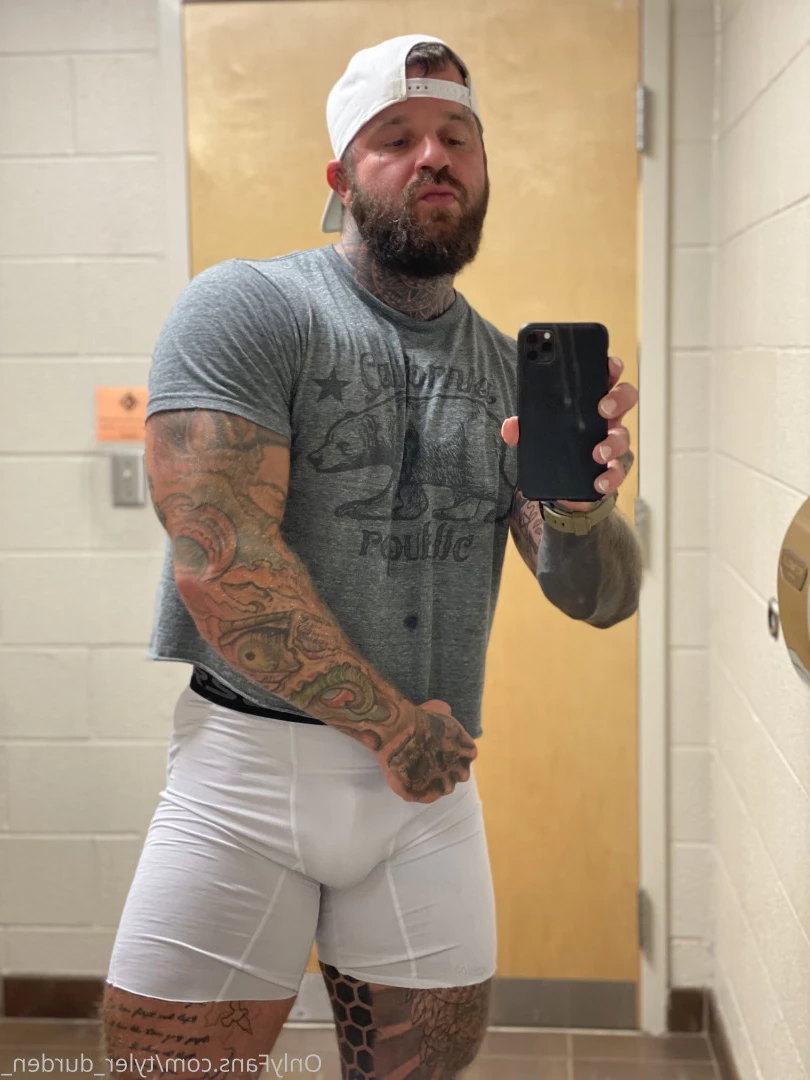 Durden [ tyler_durden_ ] Onlyfans leaked photo 10785093 on Hotleaks.tv