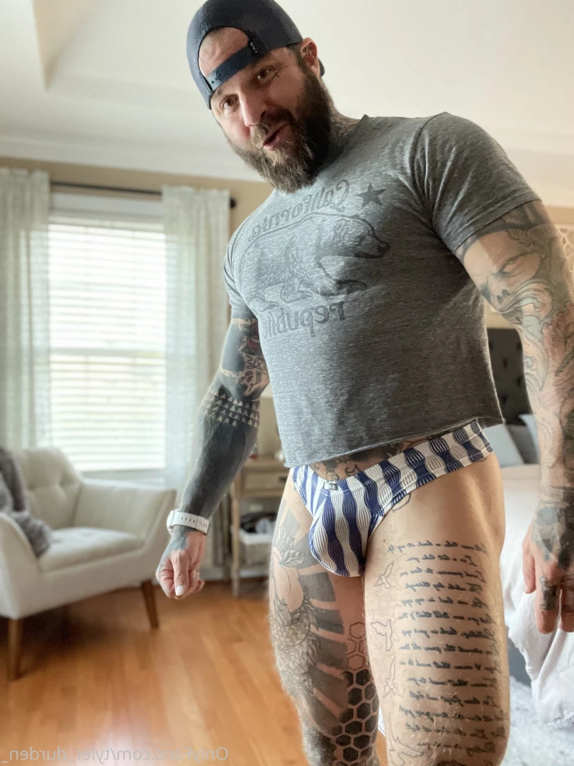 Durden [ tyler_durden_ ] Onlyfans leaked photo 10790471 on Hotleaks.tv