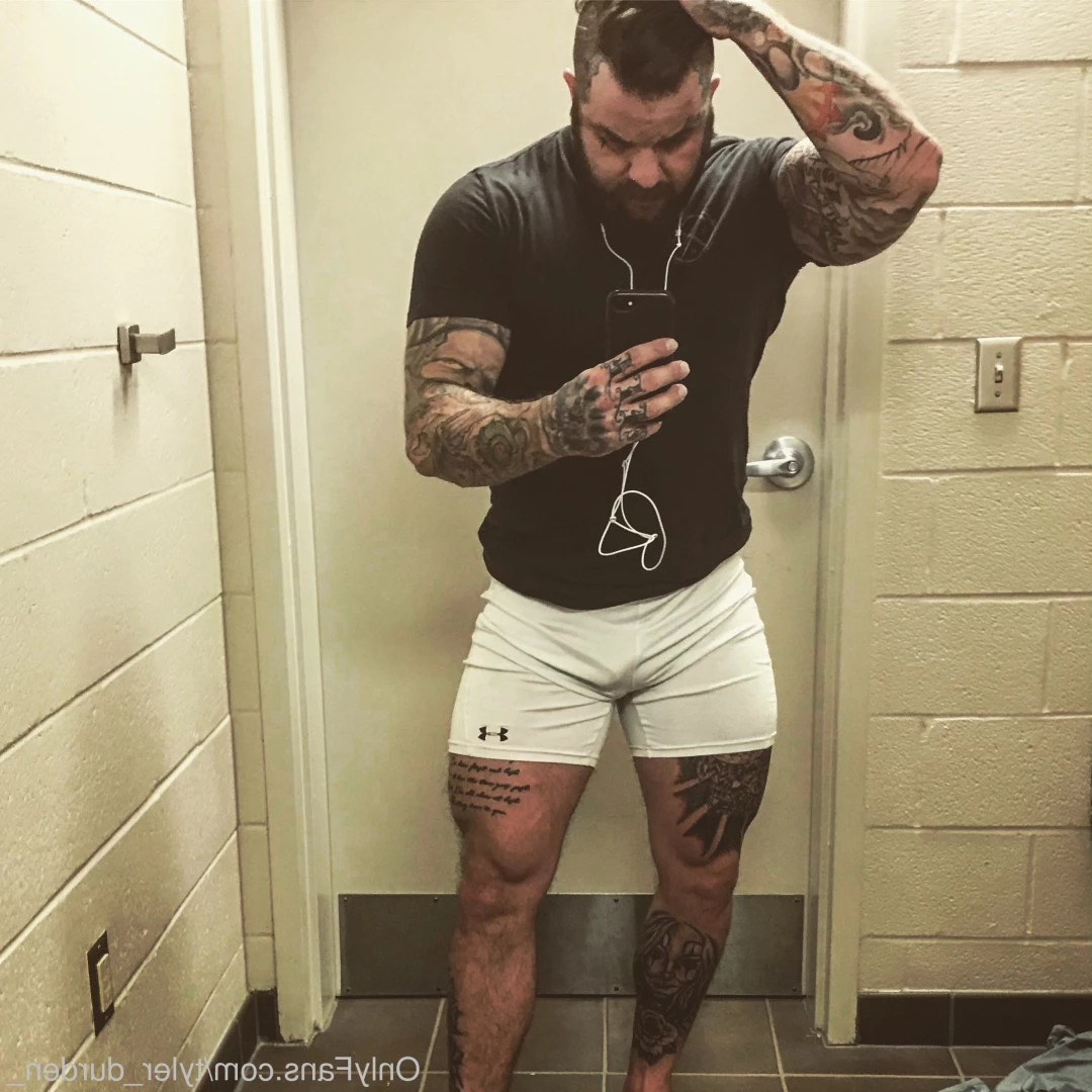 Durden [ tyler_durden_ ] Onlyfans leaked photo 10794057 on Hotleaks.tv