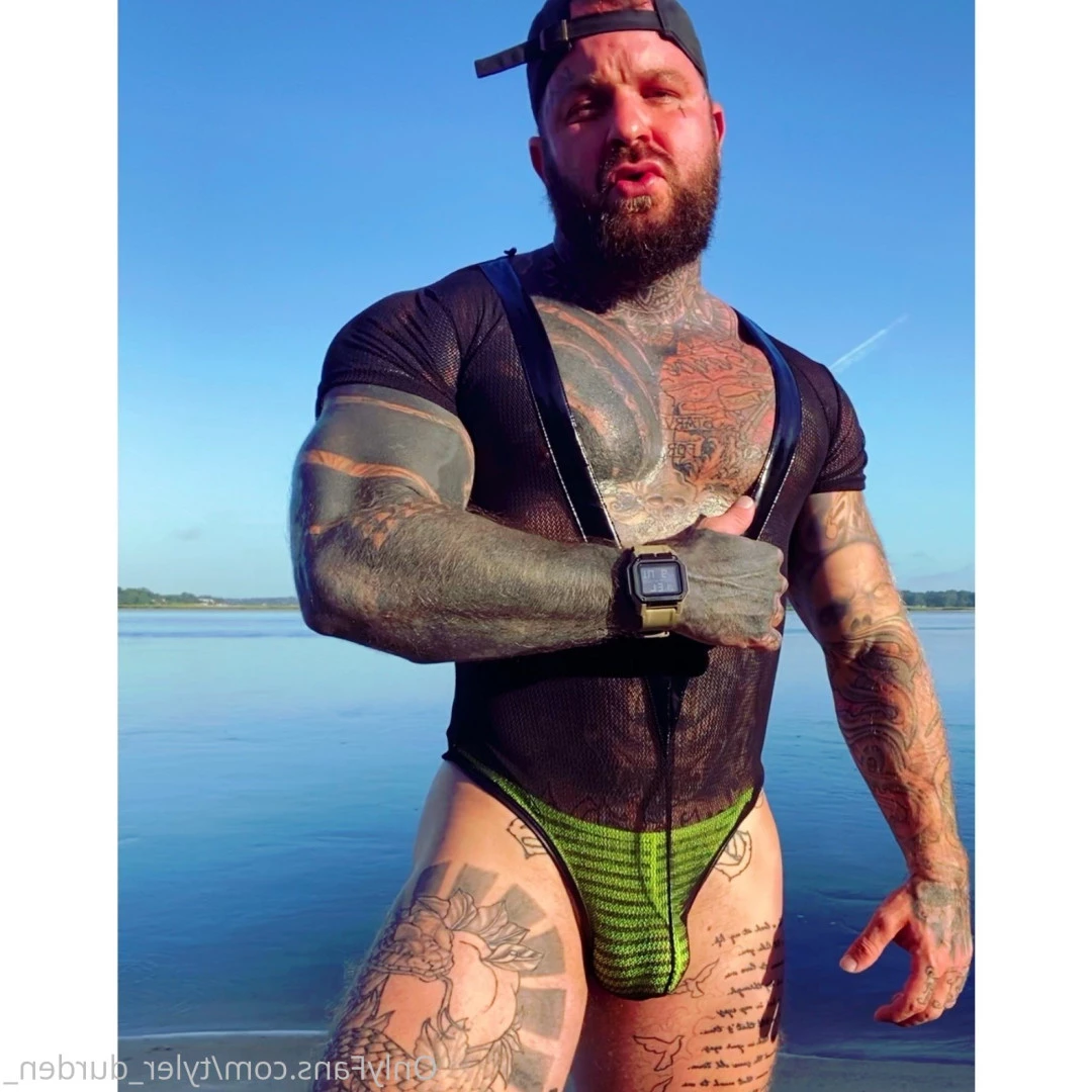 Durden [ tyler_durden_ ] Onlyfans leaked photo 10795895 on Hotleaks.tv