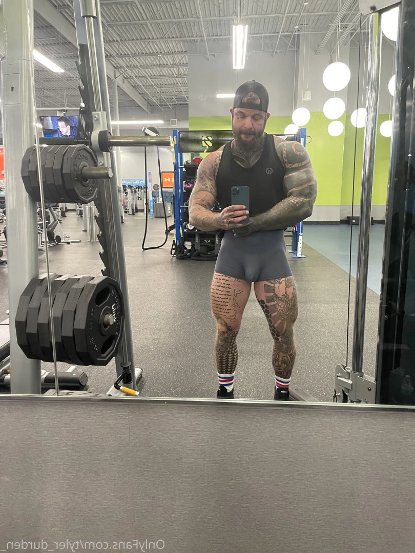 Durden [ tyler_durden_ ] Onlyfans leaked photo 10799974 on Hotleaks.tv
