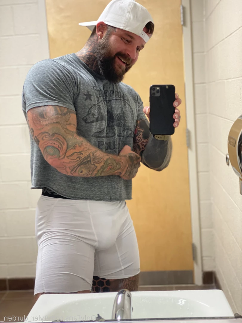 Durden [ tyler_durden_ ] Onlyfans leaked photo 10805618 on Hotleaks.tv