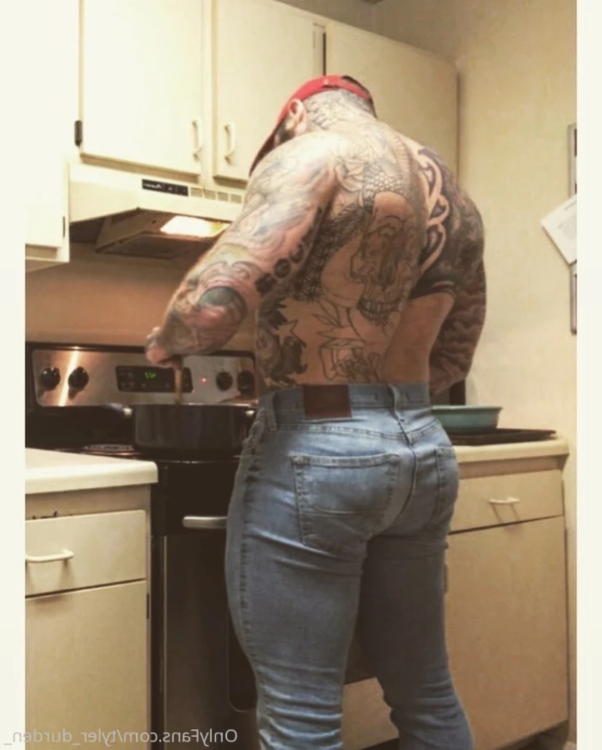 Durden [ tyler_durden_ ] Onlyfans leaked photo 10806507 on Hotleaks.tv