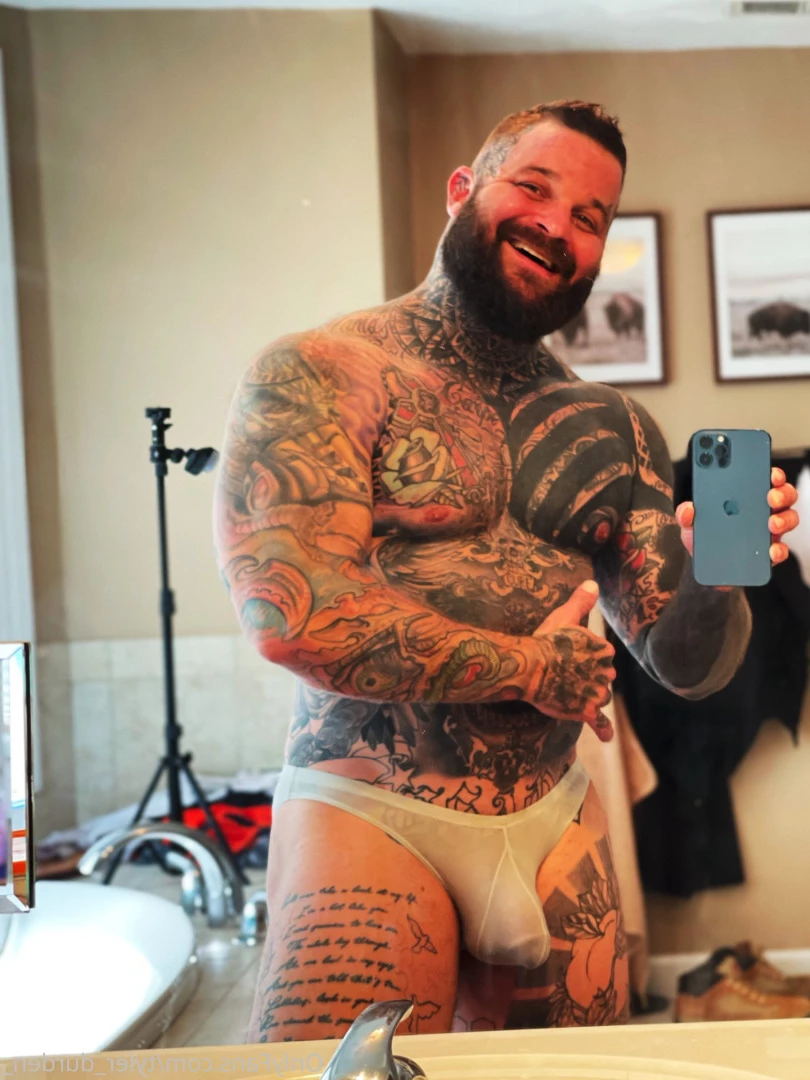 Durden [ tyler_durden_ ] Onlyfans leaked photo 10806686 on Hotleaks.tv
