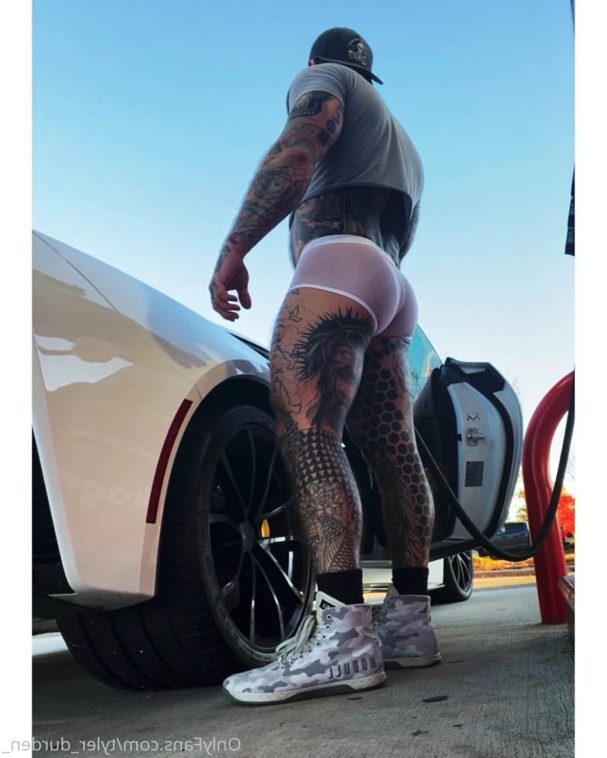 Durden [ tyler_durden_ ] Onlyfans leaked photo 10808581 on Hotleaks.tv