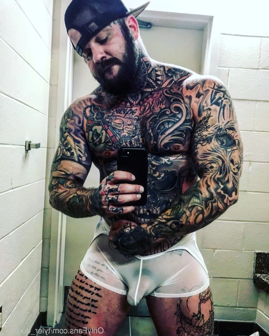 Durden [ tyler_durden_ ] Onlyfans leaked photo 10809115 on Hotleaks.tv