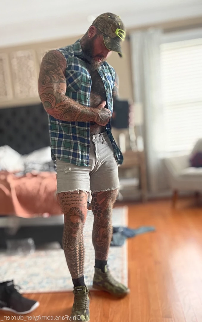 Durden [ tyler_durden_ ] Onlyfans leaked photo 10811758 on Hotleaks.tv