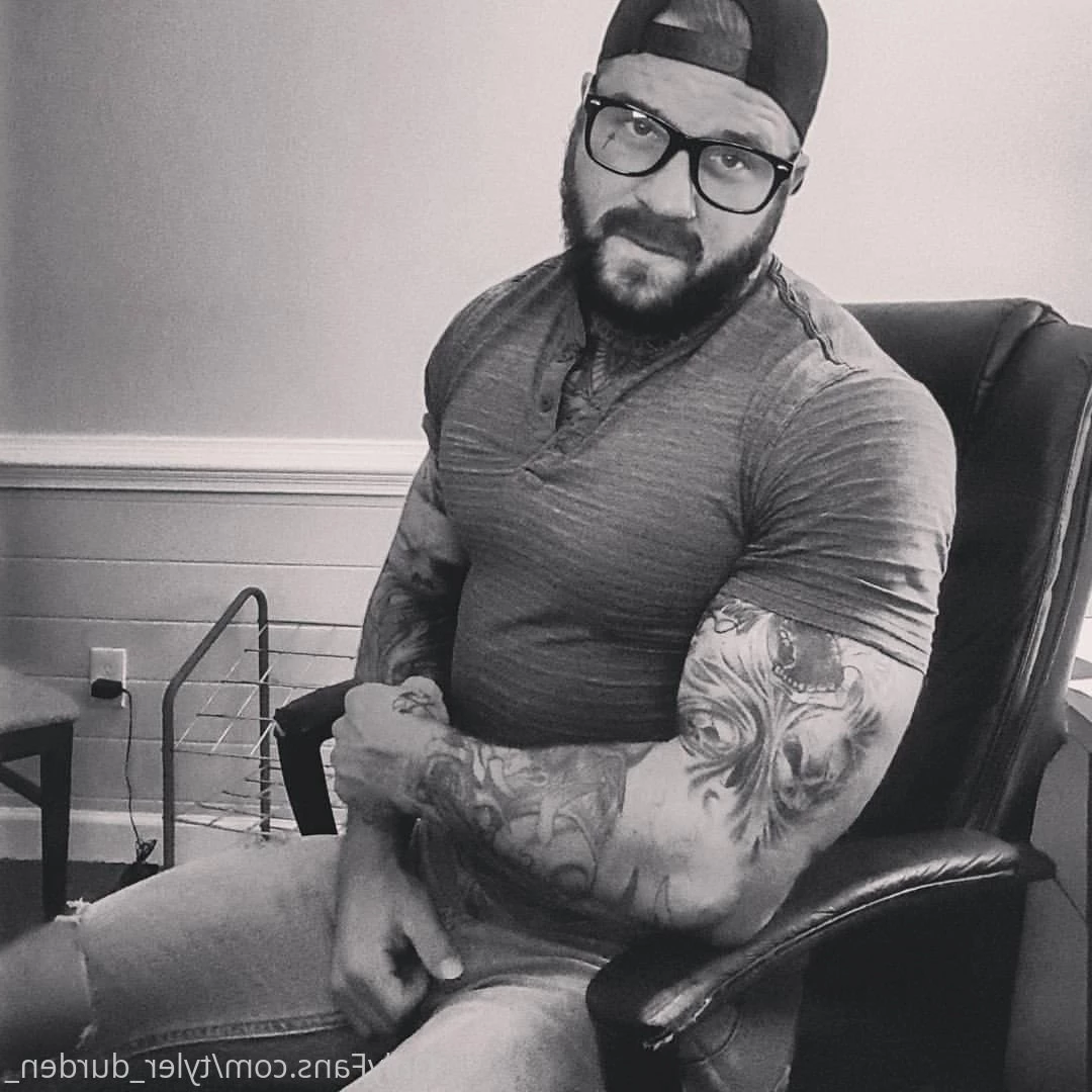 Durden [ tyler_durden_ ] Onlyfans leaked photo 10813064 on Hotleaks.tv
