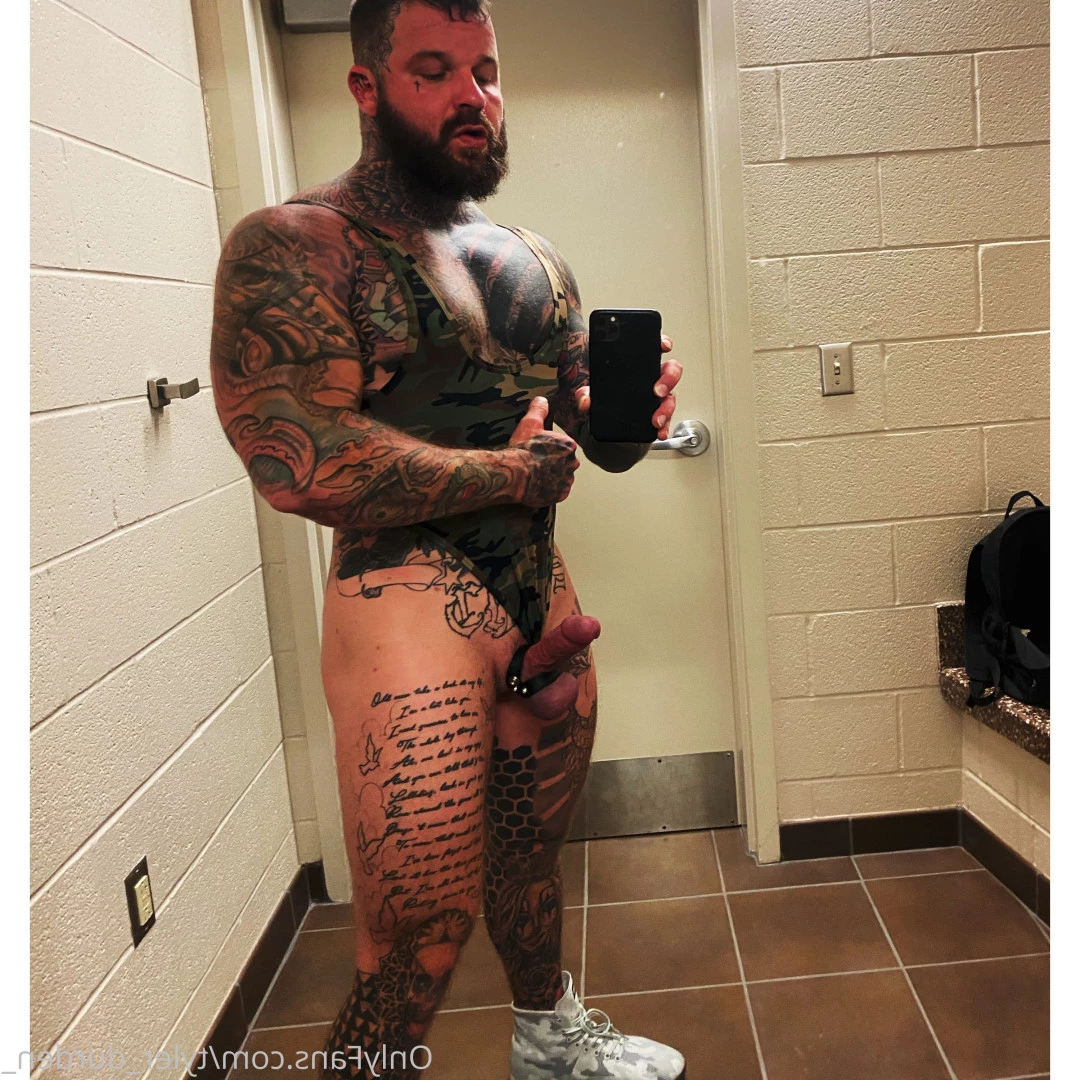 Durden [ tyler_durden_ ] Onlyfans leaked photo 10813745 on Hotleaks.tv
