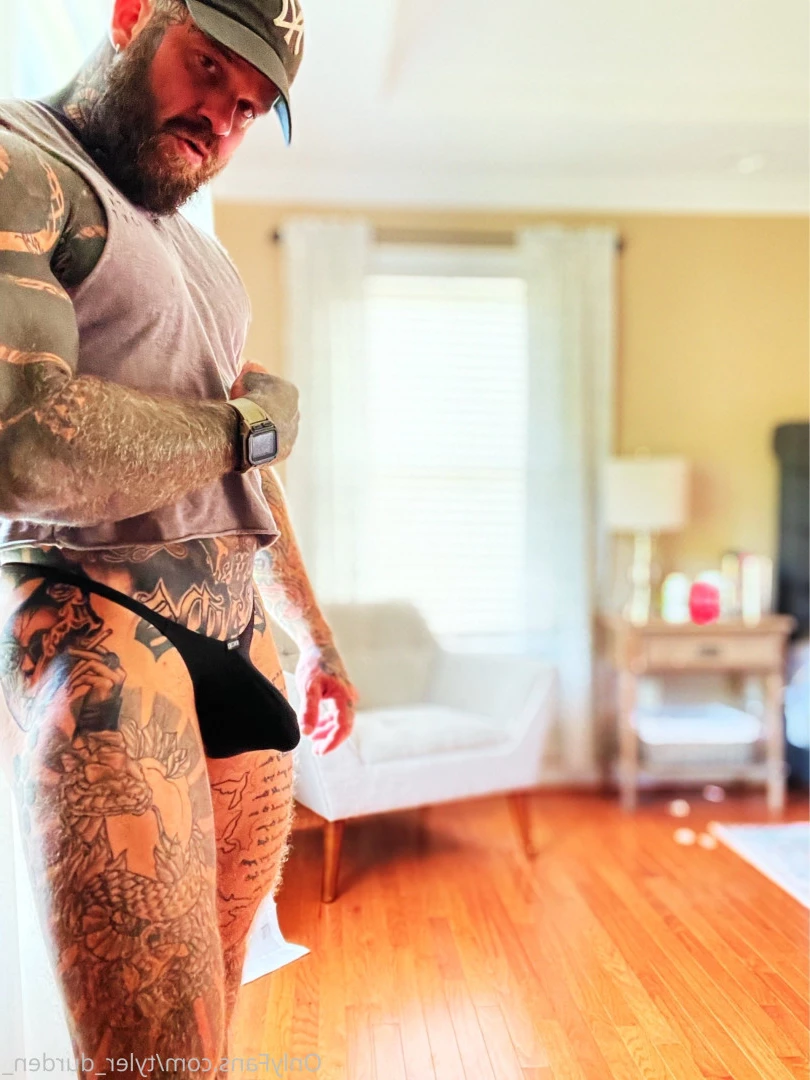 Durden [ tyler_durden_ ] Onlyfans leaked photo 10814431 on Hotleaks.tv