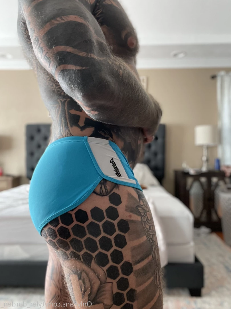 Durden [ tyler_durden_ ] Onlyfans leaked photo 10820307 on Hotleaks.tv