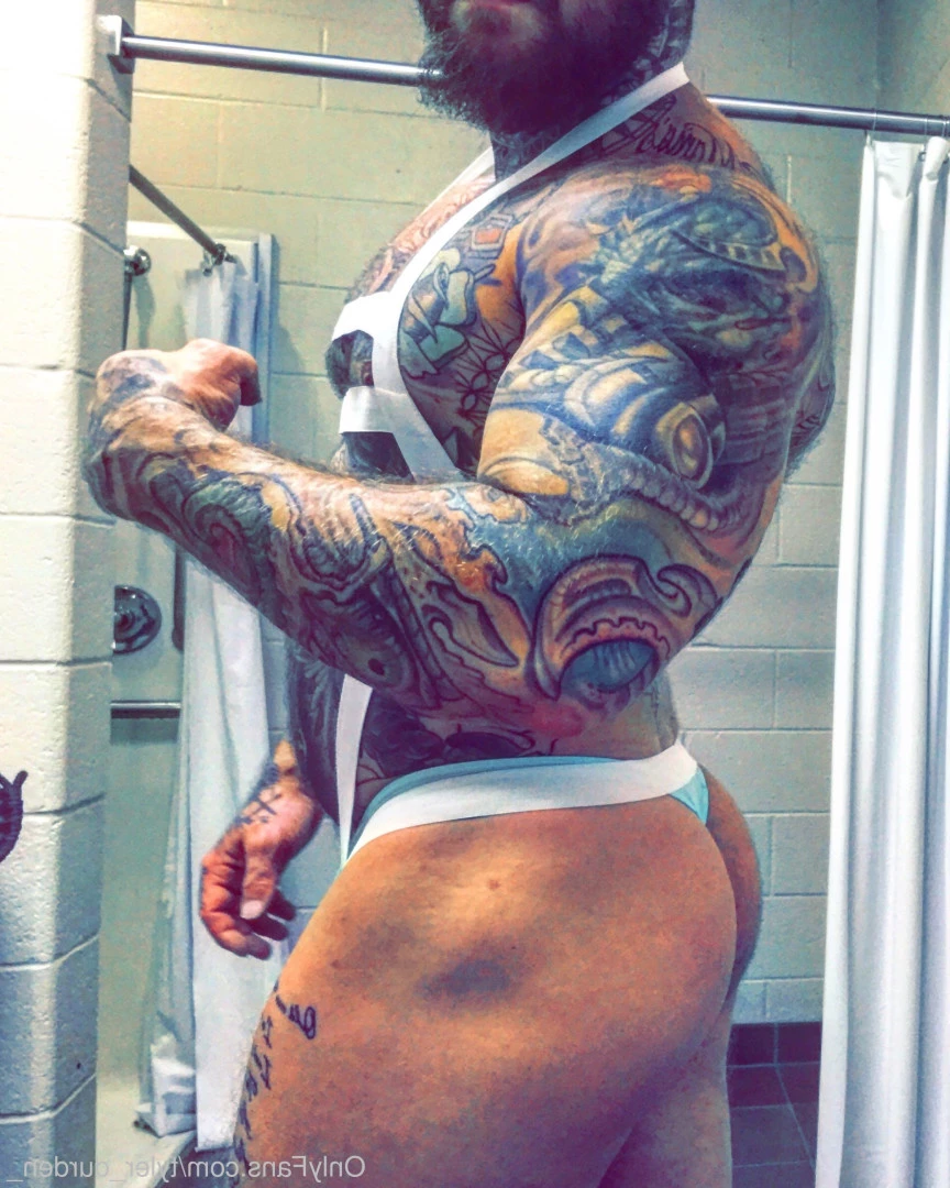 Durden [ tyler_durden_ ] Onlyfans leaked photo 10820418 on Hotleaks.tv