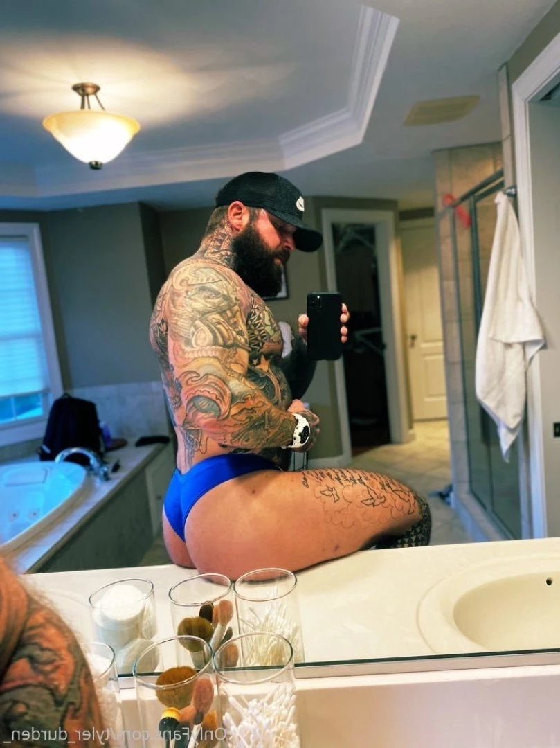 Durden [ tyler_durden_ ] Onlyfans leaked photo 10830207 on Hotleaks.tv