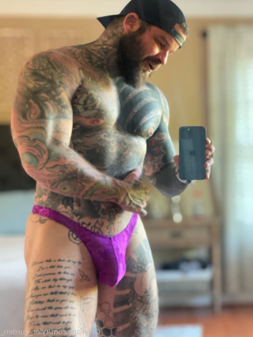 Durden [ tyler_durden_ ] Onlyfans leaked photo 10830318 on Hotleaks.tv