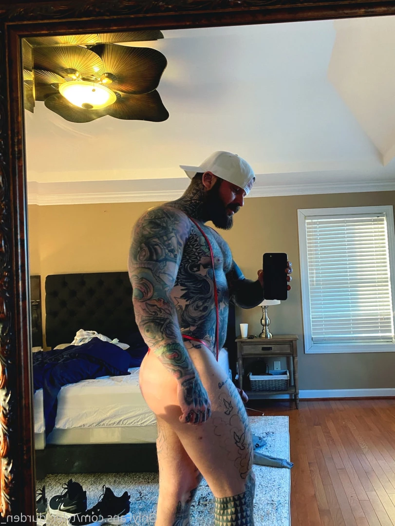 Durden [ tyler_durden_ ] Onlyfans leaked photo 10831052 on Hotleaks.tv
